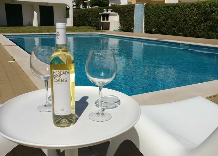 Modern Pool Apartment, Vilamoura *