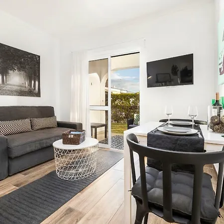 Modern Pool Apartment, Vilamoura *