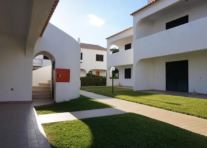 Modern Pool Apartment, Vilamoura