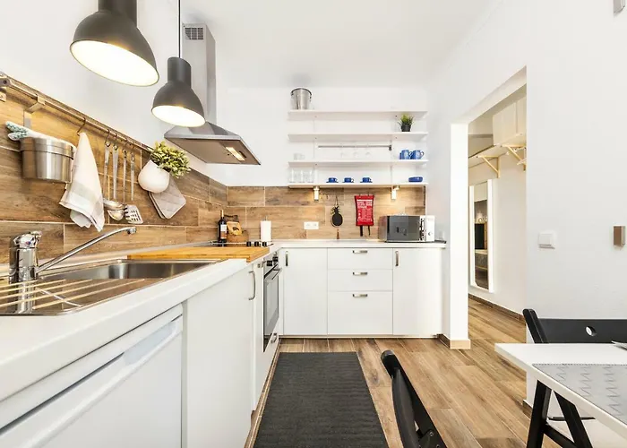 Modern Pool Apartment, Vilamoura شقة كوارتيرا