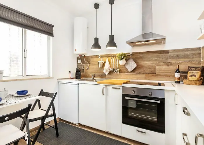 Modern Pool Apartment, Vilamoura * كوارتيرا